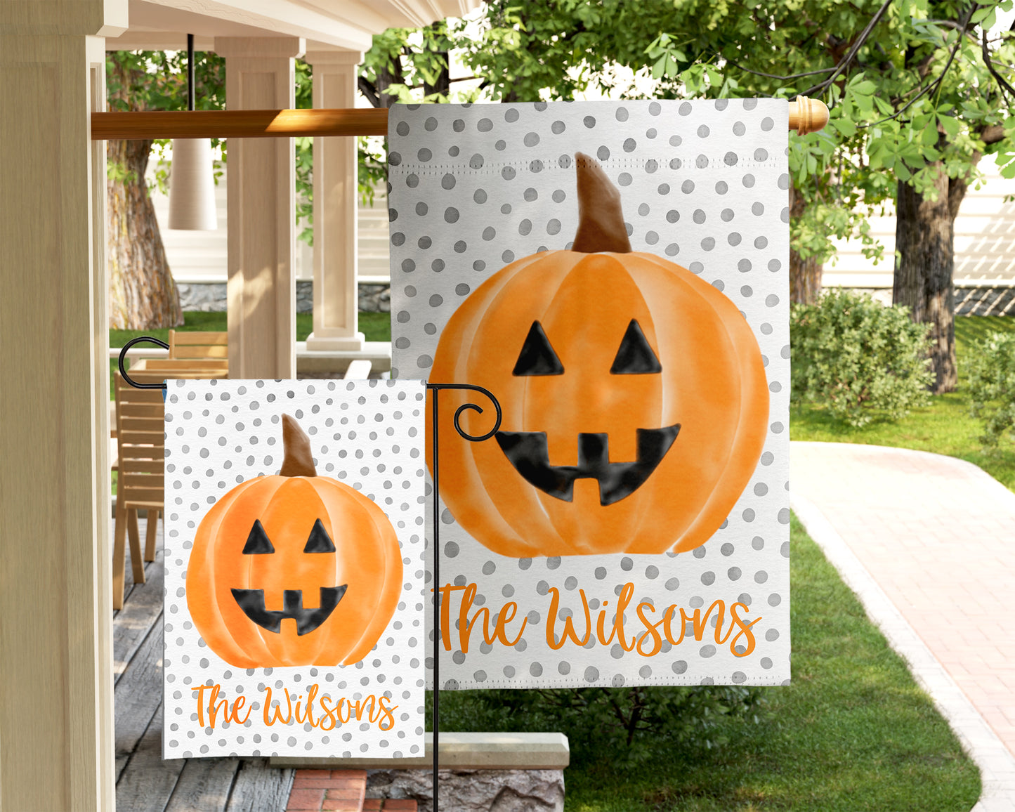 Halloween Garden Flag - Friendly Carved Pumpkin