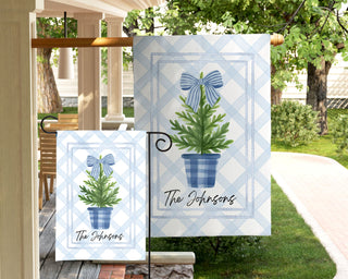 Personalized blue holiday garden flag with gingham background and Christmas tree – The Navy Knot Christmas collection