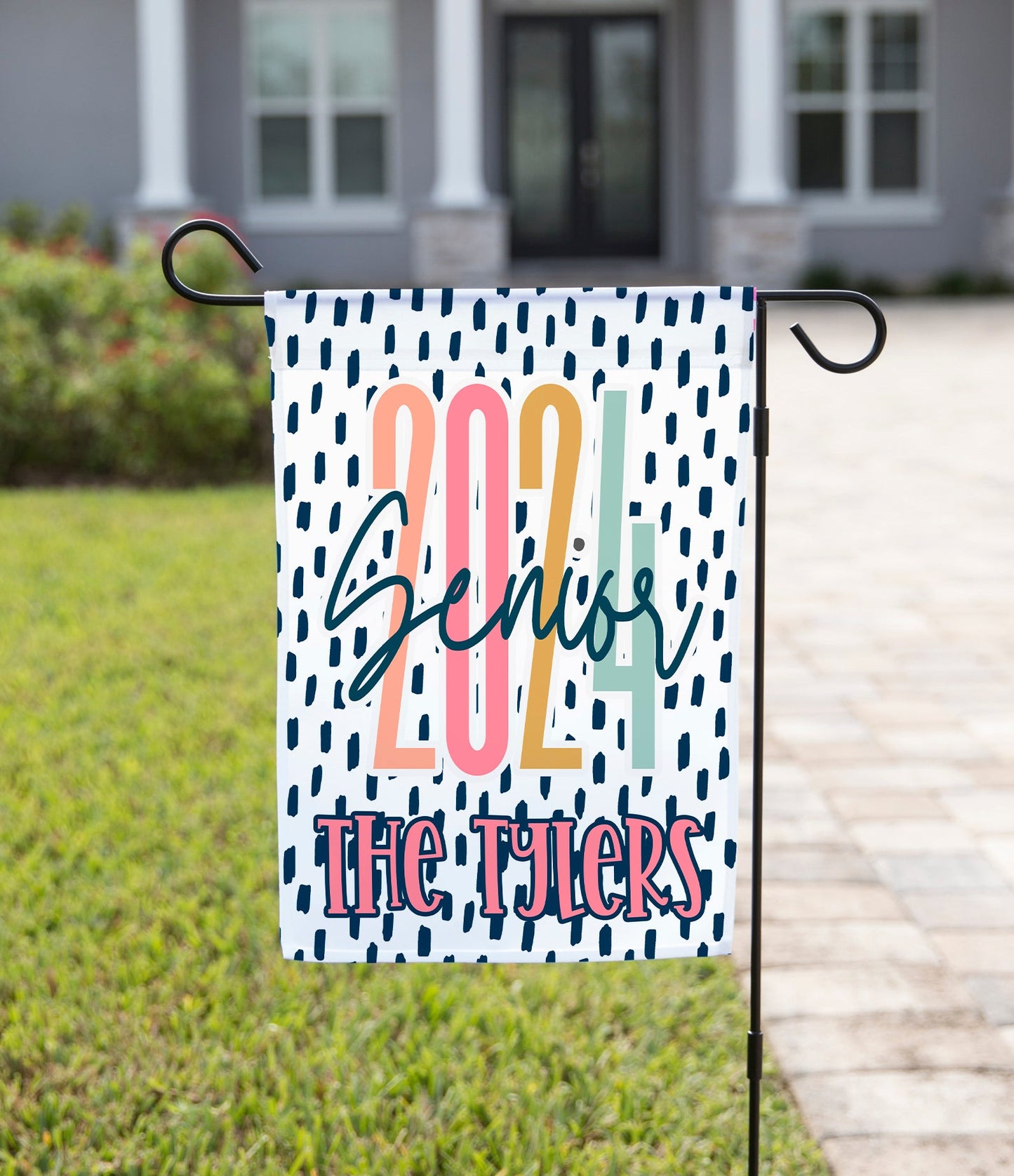 Graduation Garden Flag - 2024 Senior Polka Dots