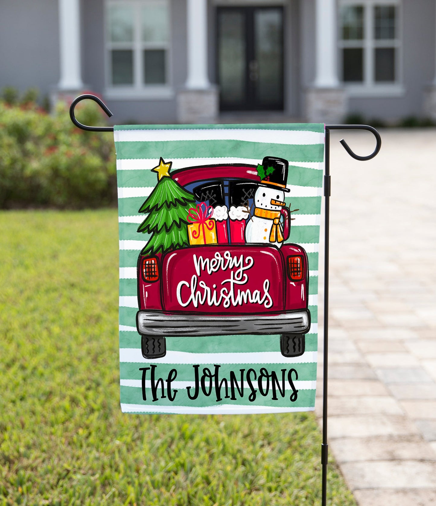 Add a festive touch to your outdoor space with our enchanting Christmas Garden Flags! Handcrafted with love and precision, these flags are the perfect way to welcome the holiday season and spruce up your garden or yard.